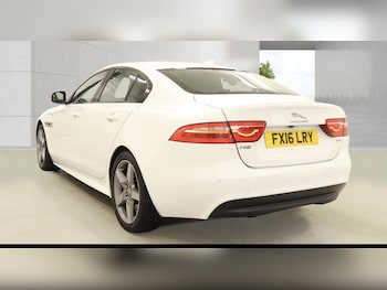 Used Jaguar XE 2016 for sale - 78483932: Photo