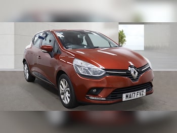 Used Renault Clio 2017 for sale - 79340830: Photo