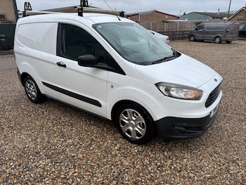 Used Ford Transit Courier 2016 for sale - 77289096: Photo