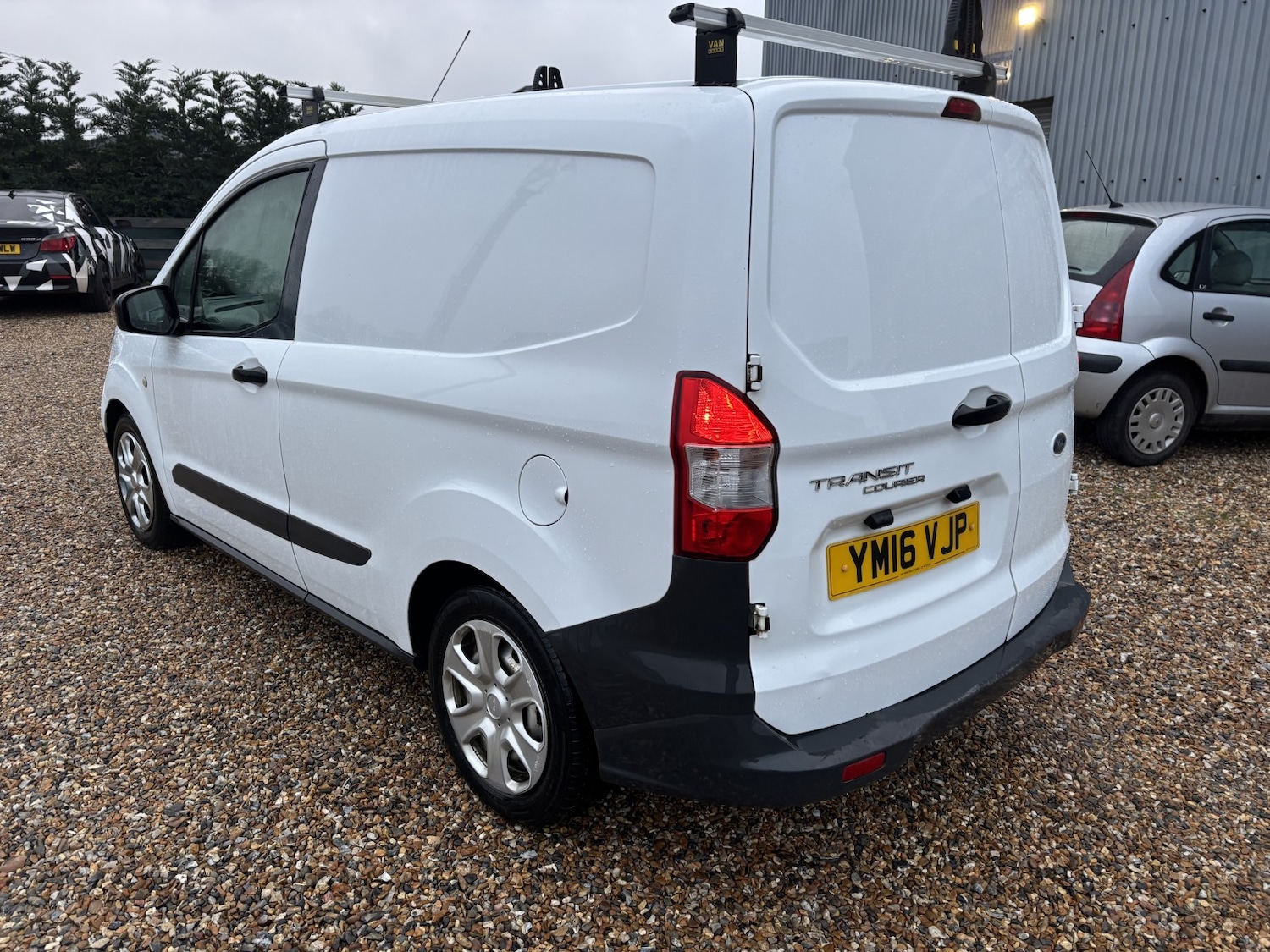 Used Ford Transit Courier 2016 for sale - 77289096: Photo 3