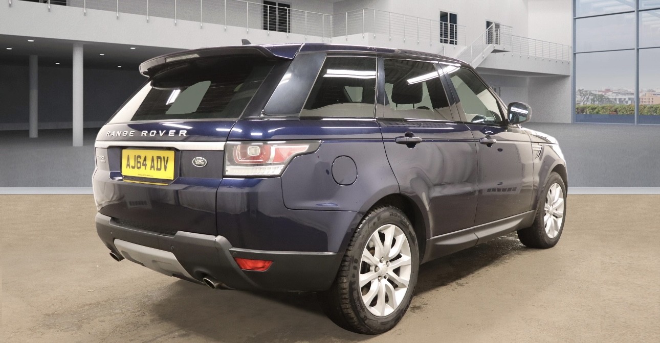 Used Land Rover Range Rover Sport 2015 for sale - 77099895: Photo 4