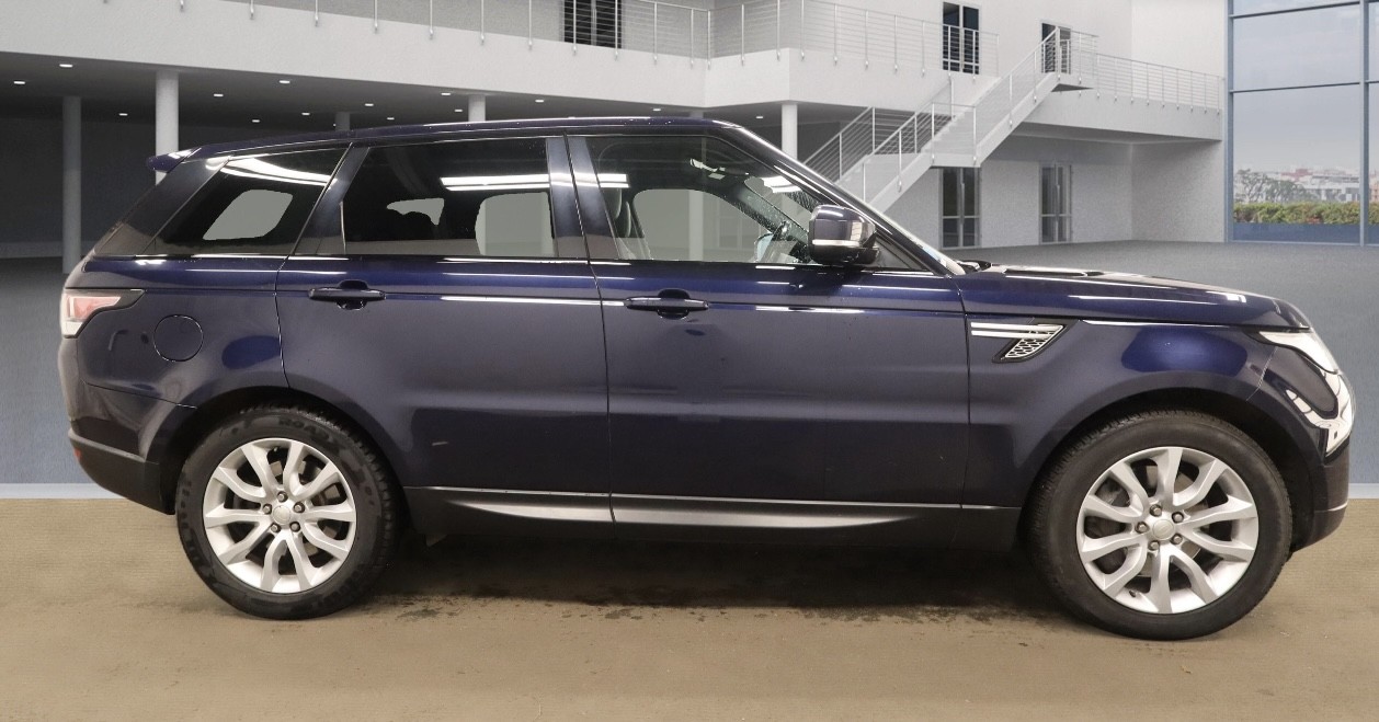 Used Land Rover Range Rover Sport 2015 for sale - 77099895: Photo 5