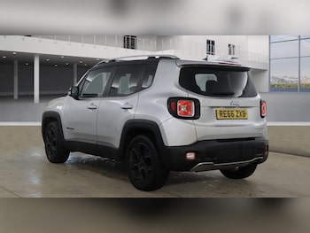 Used Jeep Renegade 2016 for sale - 79404409: Photo