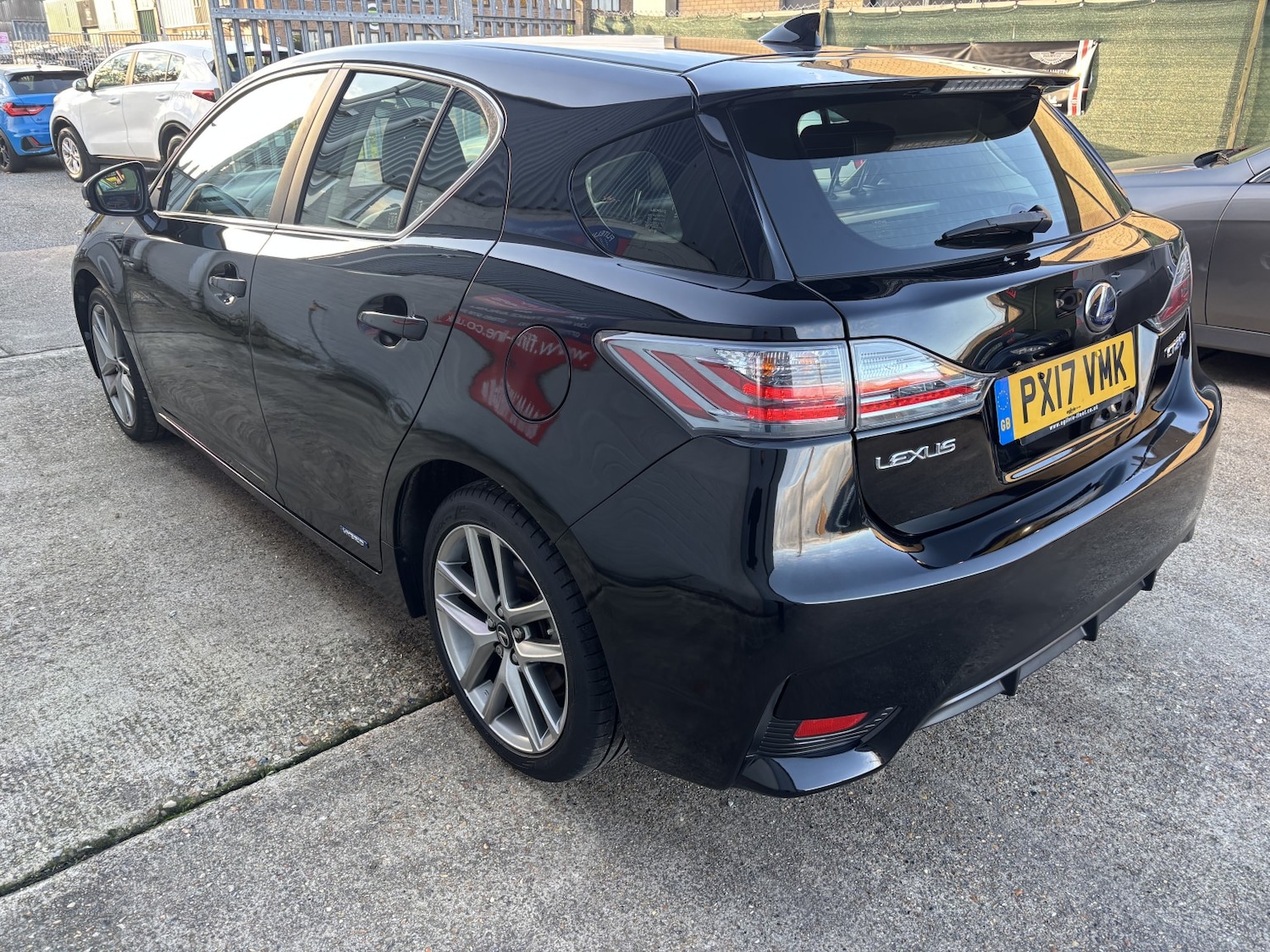 Used Lexus CT 2017 for sale - 76293221: Photo 5