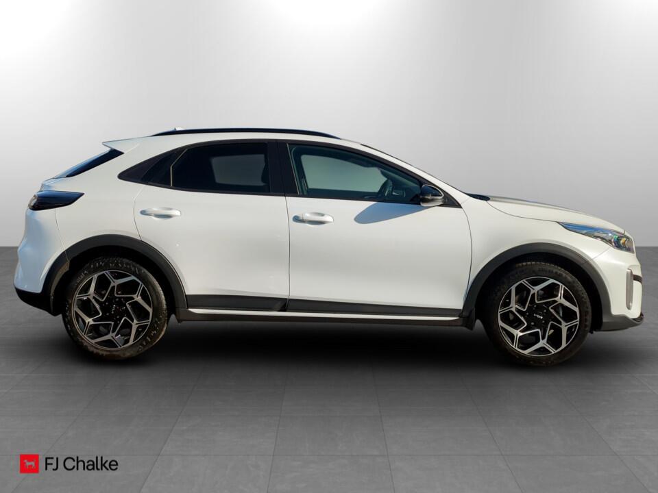 Used Kia XCeed 2024 for sale - 77575145: Photo 2