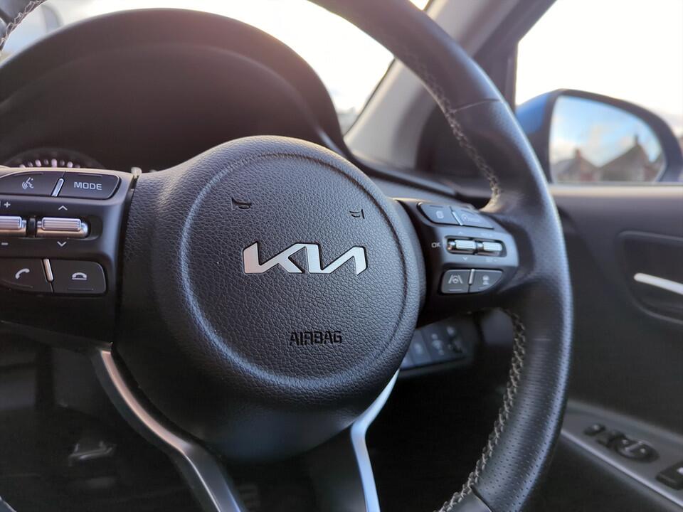 Used Kia Stonic 2023 for sale - 76633174: Photo 14