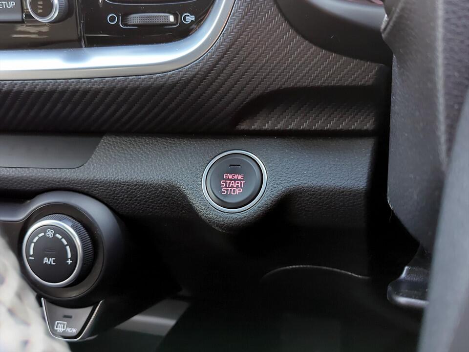 Used Kia Stonic 2023 for sale - 76633174: Photo 27