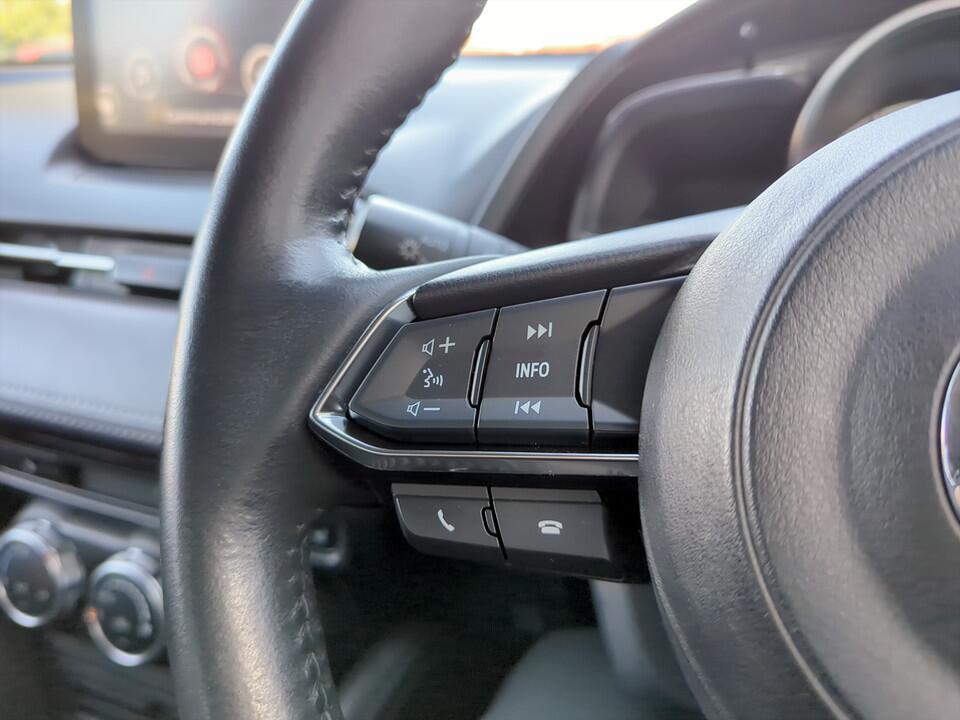 Used Mazda Mazda2 2018 for sale - 76952810: Photo 14