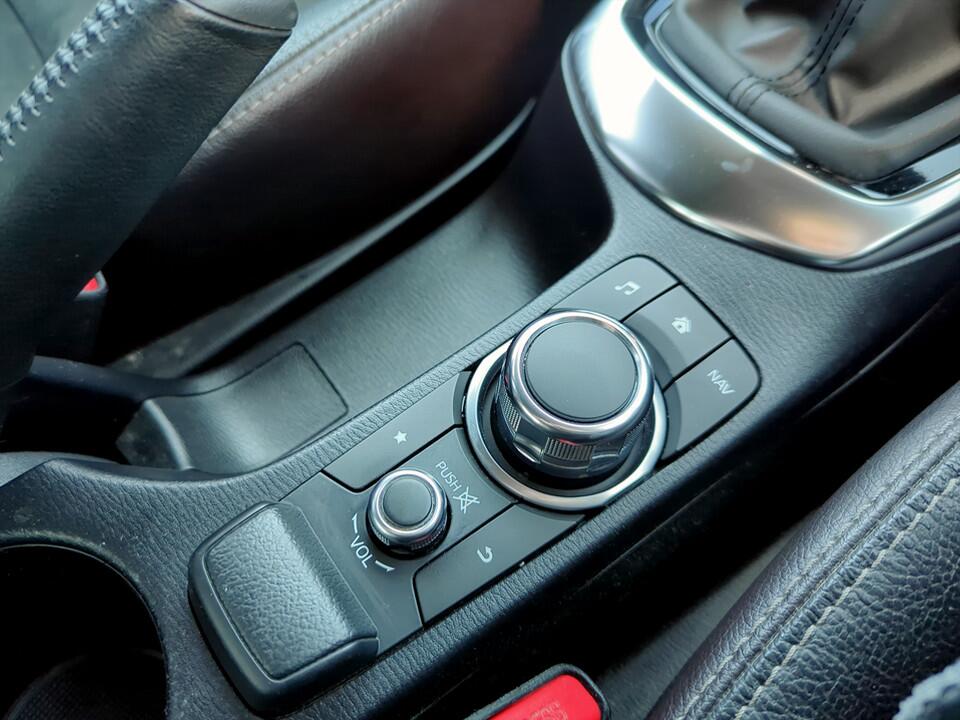 Used Mazda Mazda2 2018 for sale - 76952810: Photo 21