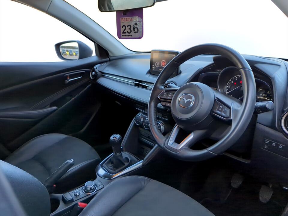 Used Mazda Mazda2 2018 for sale - 76952810: Photo 6