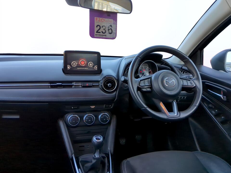 Used Mazda Mazda2 2018 for sale - 76952810: Photo 8