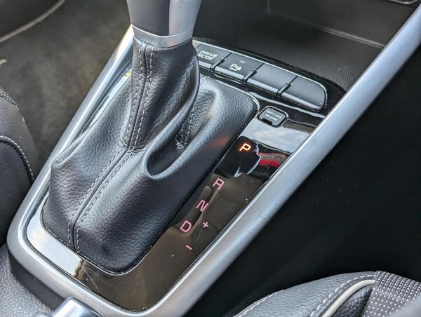 Used Kia Stonic 2022 for sale - 76151474: Photo 22