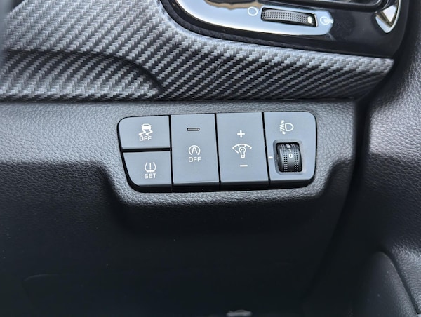 Used Kia Stonic 2022 for sale - 76151474: Photo 26