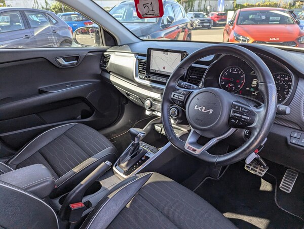 Used Kia Stonic 2022 for sale - 76151474: Photo 6