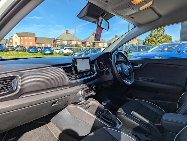 Used Kia Stonic 2022 for sale - 76151474: Photo 7