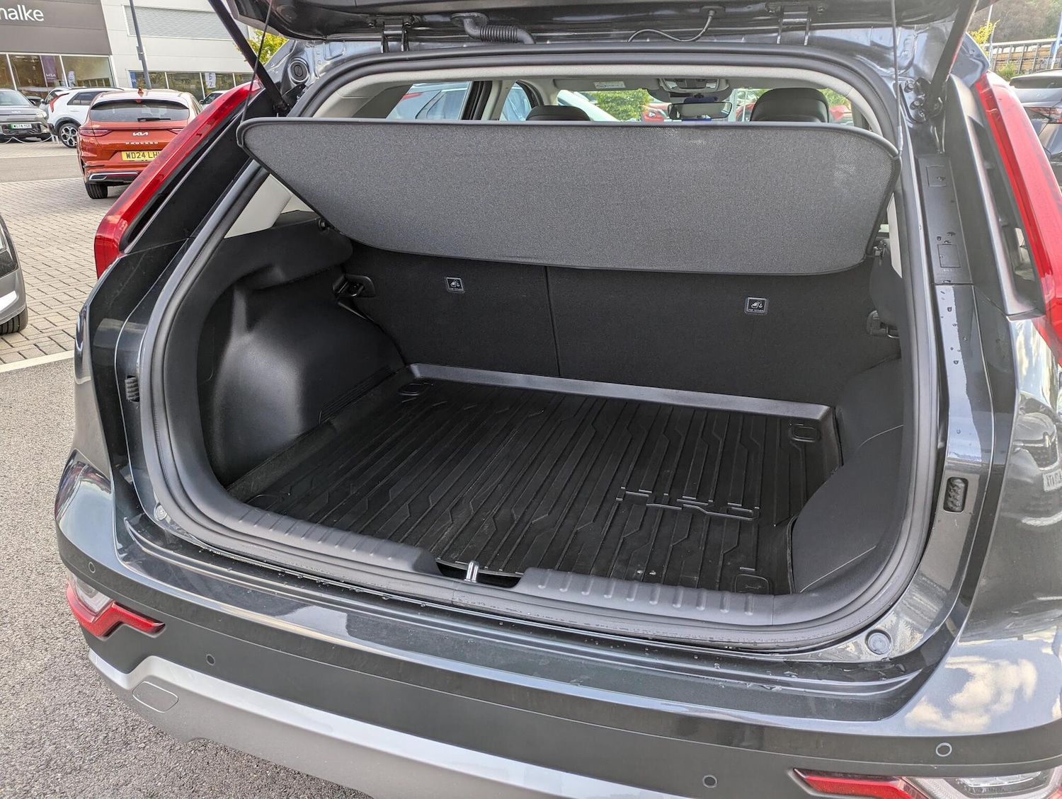 Used Kia Niro 2024 for sale - 76189448: Photo 12