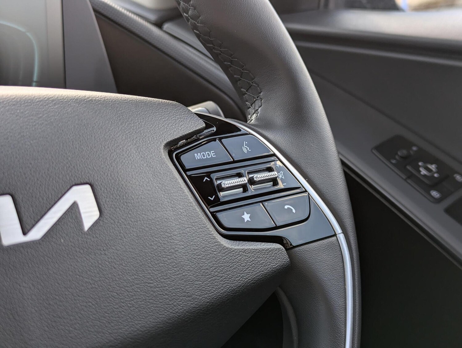 Used Kia Niro 2024 for sale - 76189448: Photo 15