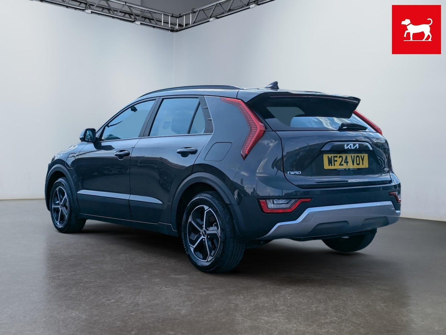 Used Kia Niro 2024 for sale - 76189448: Photo 2