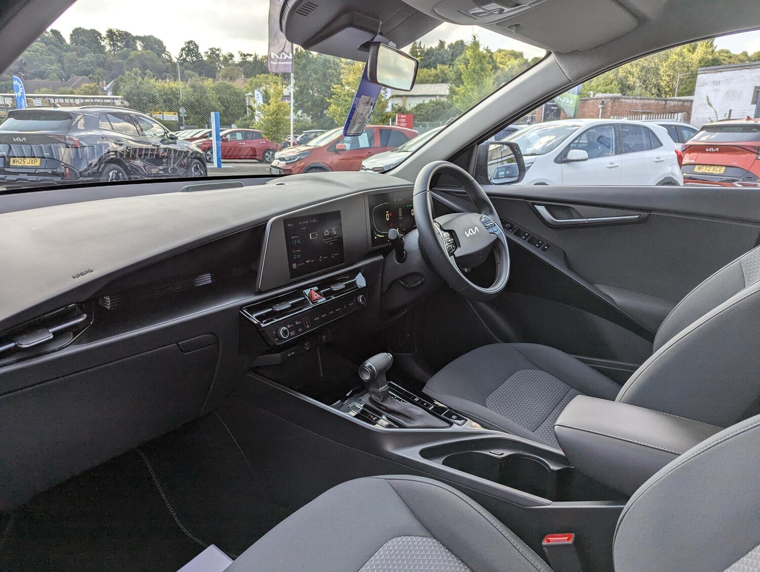 Used Kia Niro 2024 for sale - 76189448: Photo 7