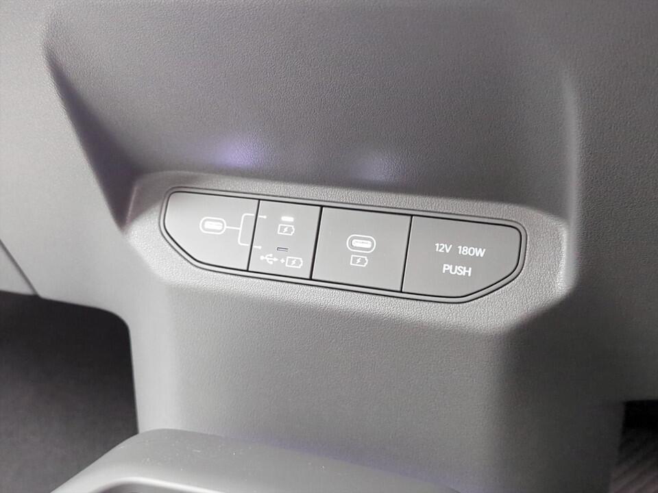 Used Kia EV3 2025 for sale - 76152489: Photo 24