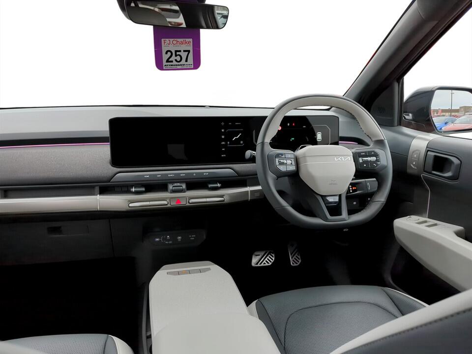 Used Kia EV3 2025 for sale - 76152489: Photo 8