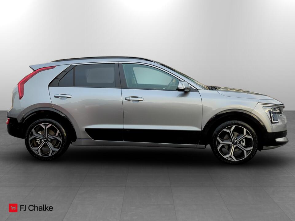 Used Kia Niro 2025 for sale - 76306280: Photo 2