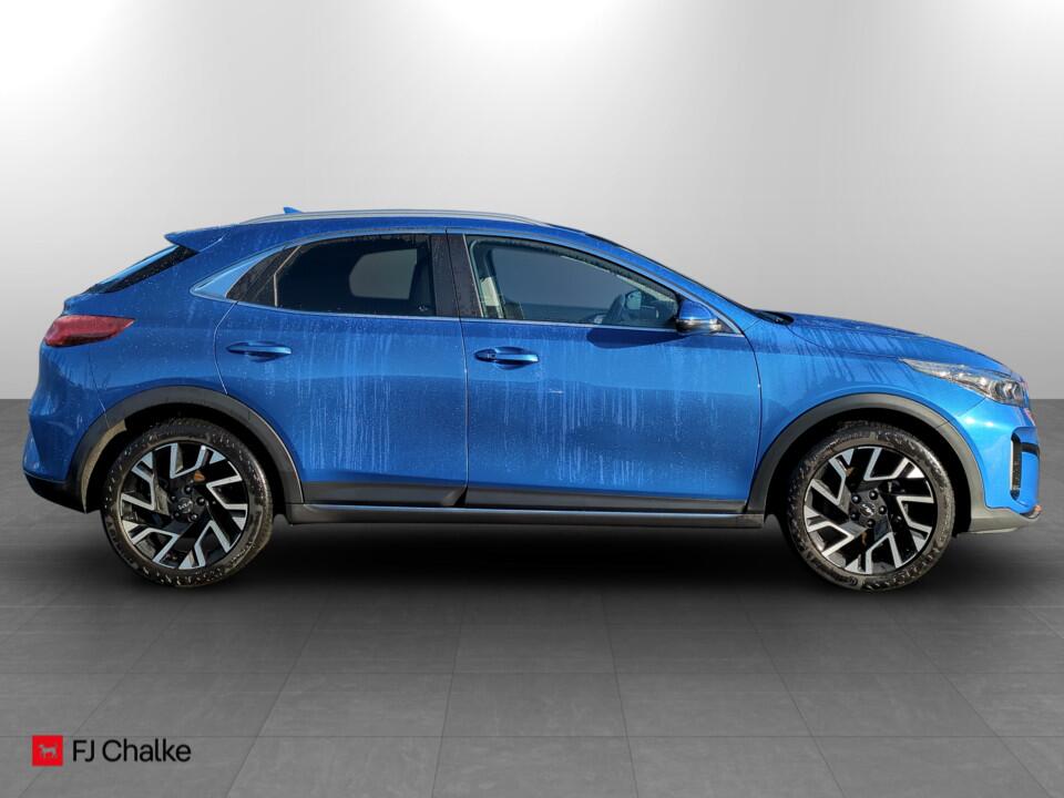 Used Kia XCeed 2025 for sale - 77278534: Photo 2