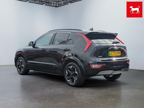 Used Kia Niro 2023 for sale - 76152278: Photo 2