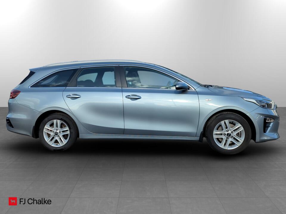 Used Kia Ceed 2020 for sale - 76315090: Photo 2