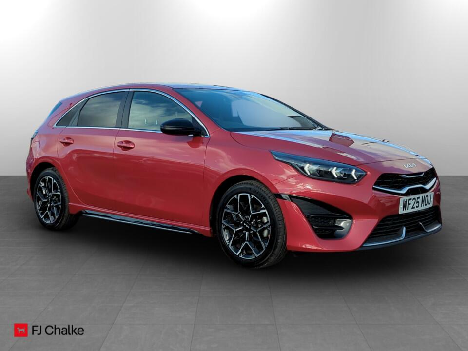 Used Kia Ceed 2025 for sale - 76307315: Photo 1