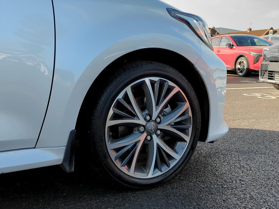 Used Toyota Yaris 2023 for sale - 77479159: Photo 11