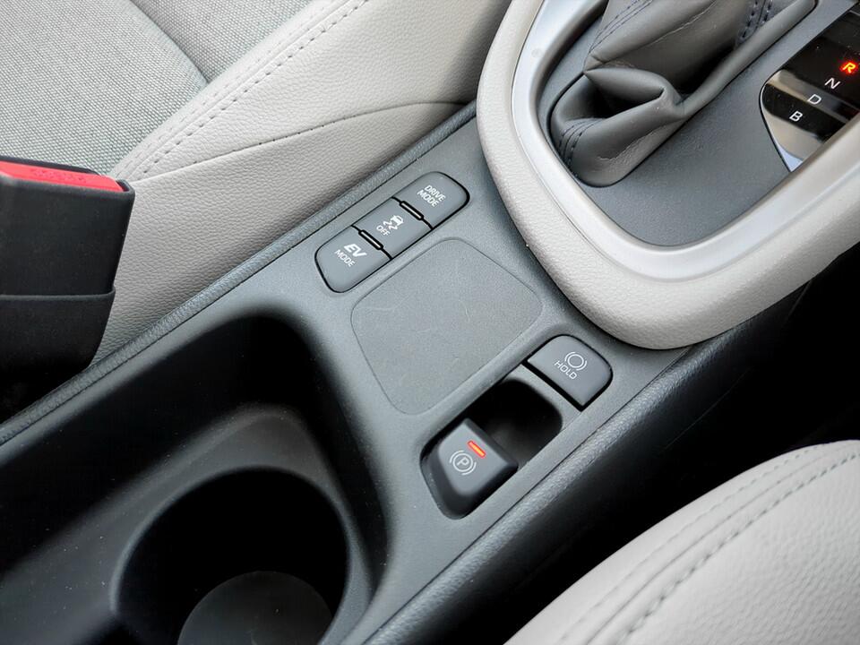 Used Toyota Yaris 2023 for sale - 77479159: Photo 24