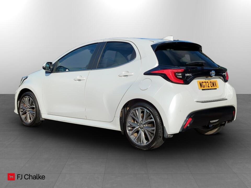 Used Toyota Yaris 2023 for sale - 77479159: Photo 4