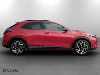 Used Kia XCeed 2025 for sale - 77696574: Photo