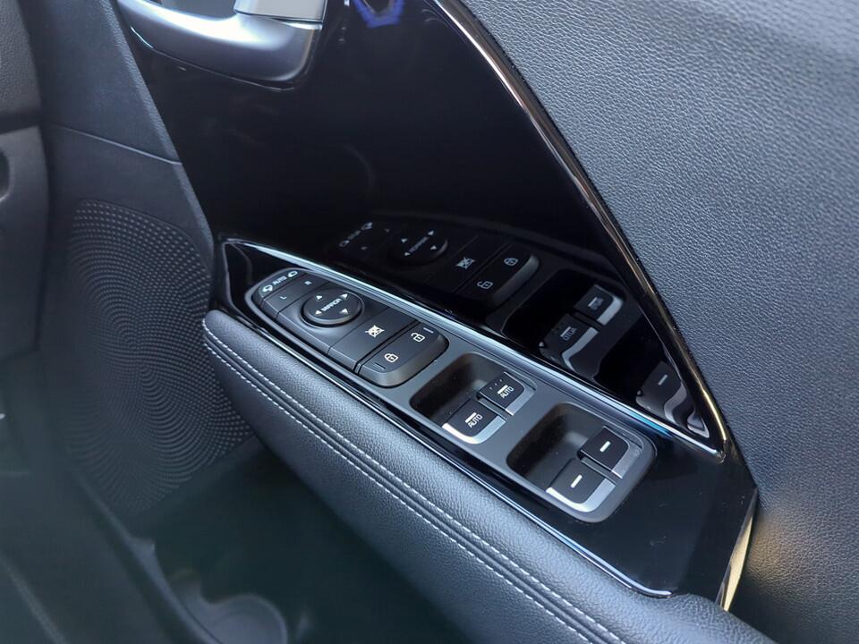 Used Kia Niro for sale - 77657679: Photo 18