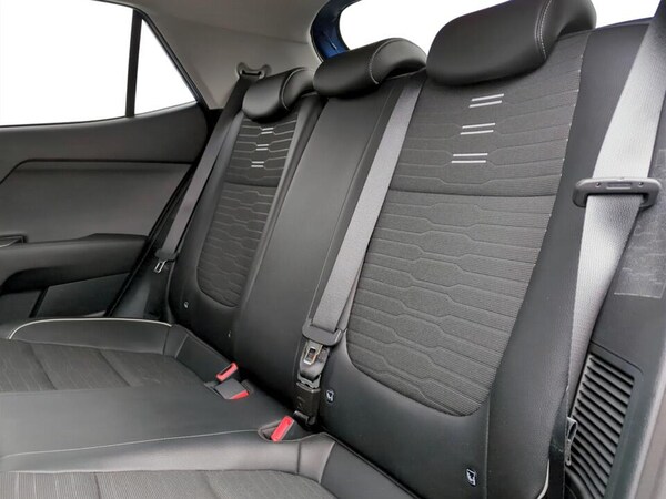 Used Kia Stonic 2022 for sale - 76151966: Photo 11