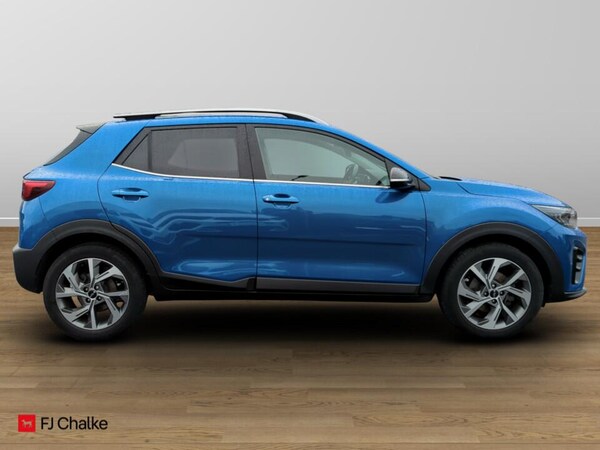 Used Kia Stonic 2022 for sale - 76151966: Photo 2