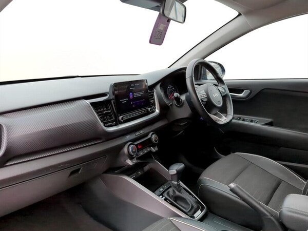 Used Kia Stonic 2022 for sale - 76151966: Photo 8