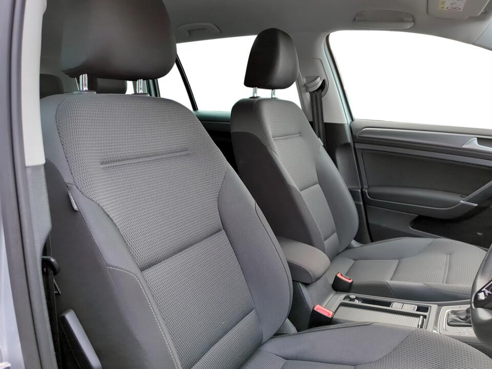 Used Volkswagen Golf 2019 for sale - 76188701: Photo 12