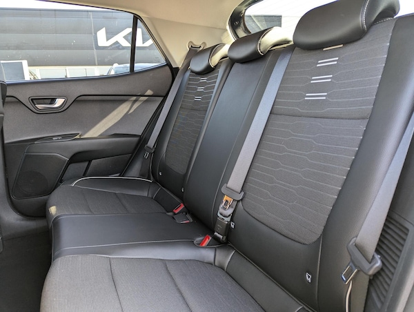 Used Kia Stonic 2022 for sale - 76151361: Photo 11