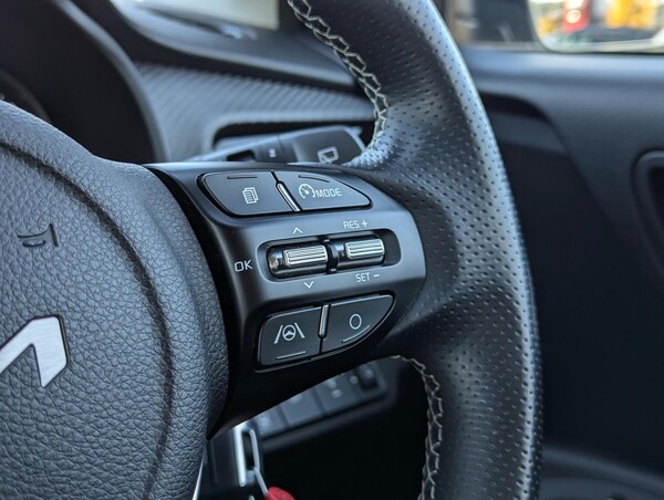 Used Kia Stonic 2022 for sale - 76151361: Photo 15