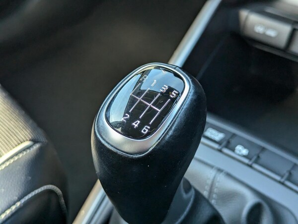 Used Kia Stonic 2022 for sale - 76151361: Photo 20