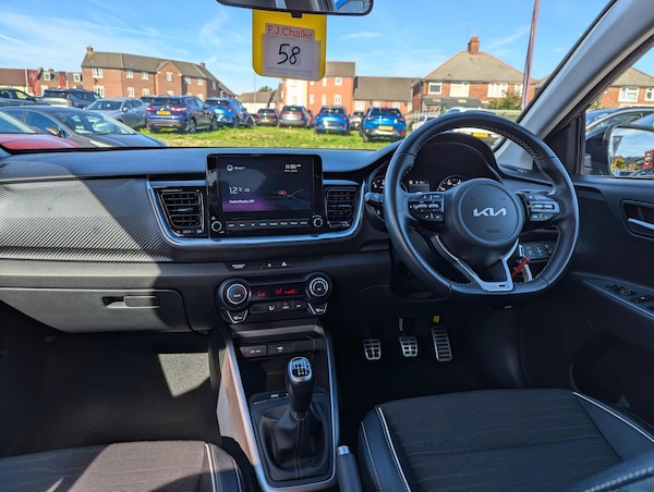 Used Kia Stonic 2022 for sale - 76151361: Photo 8