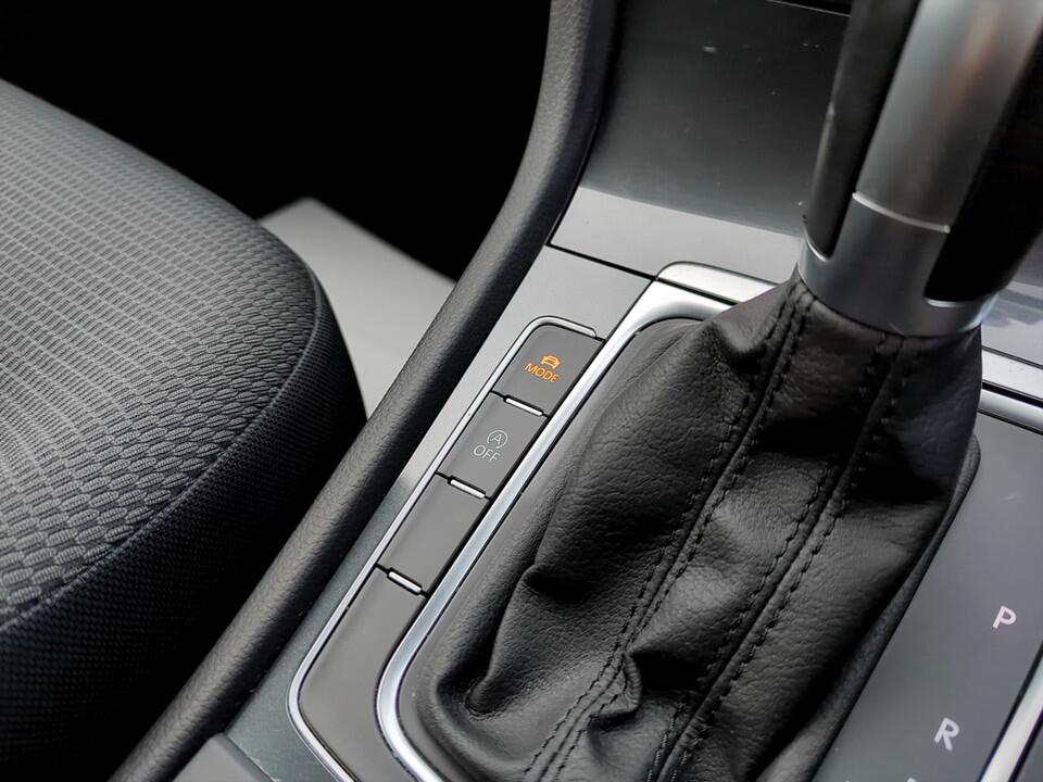 Used Volkswagen Golf for sale - 77267624: Photo 23