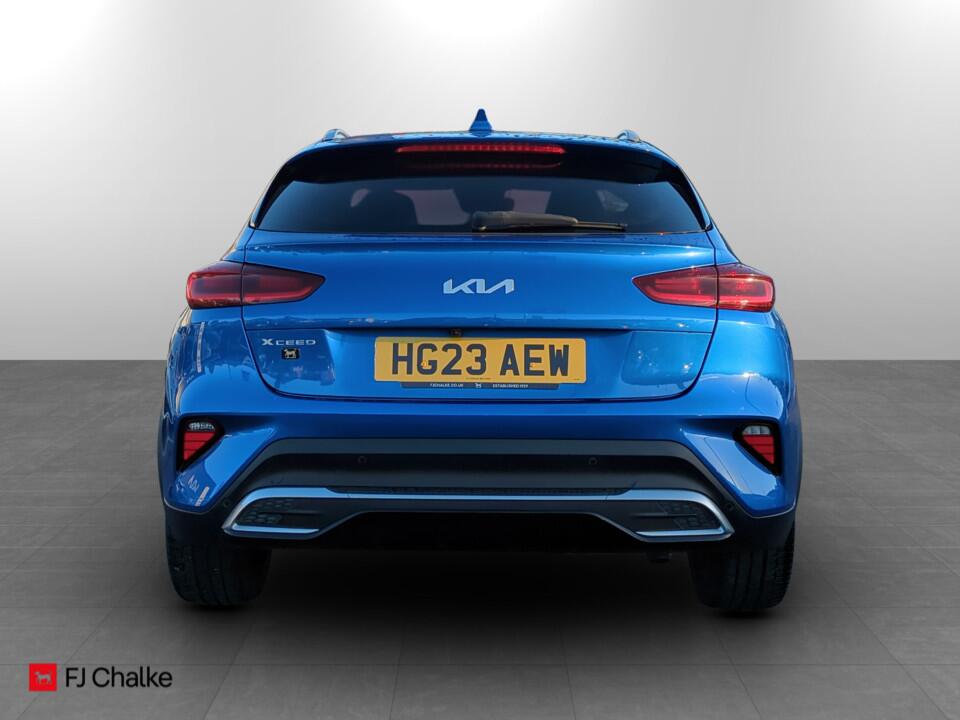 Used Kia XCeed 2023 for sale - 77090874: Photo 3