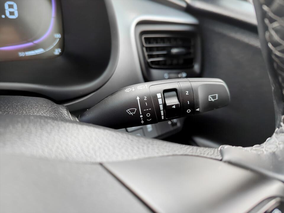 Used Kia Stonic 2024 for sale - 77387113: Photo 23