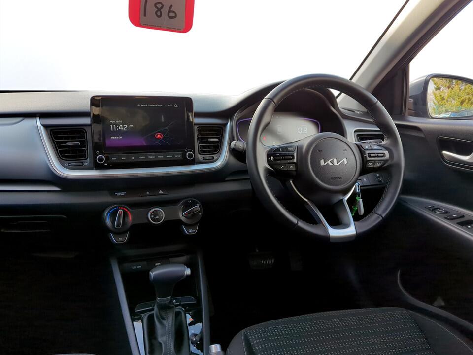 Used Kia Stonic 2024 for sale - 77387113: Photo 8