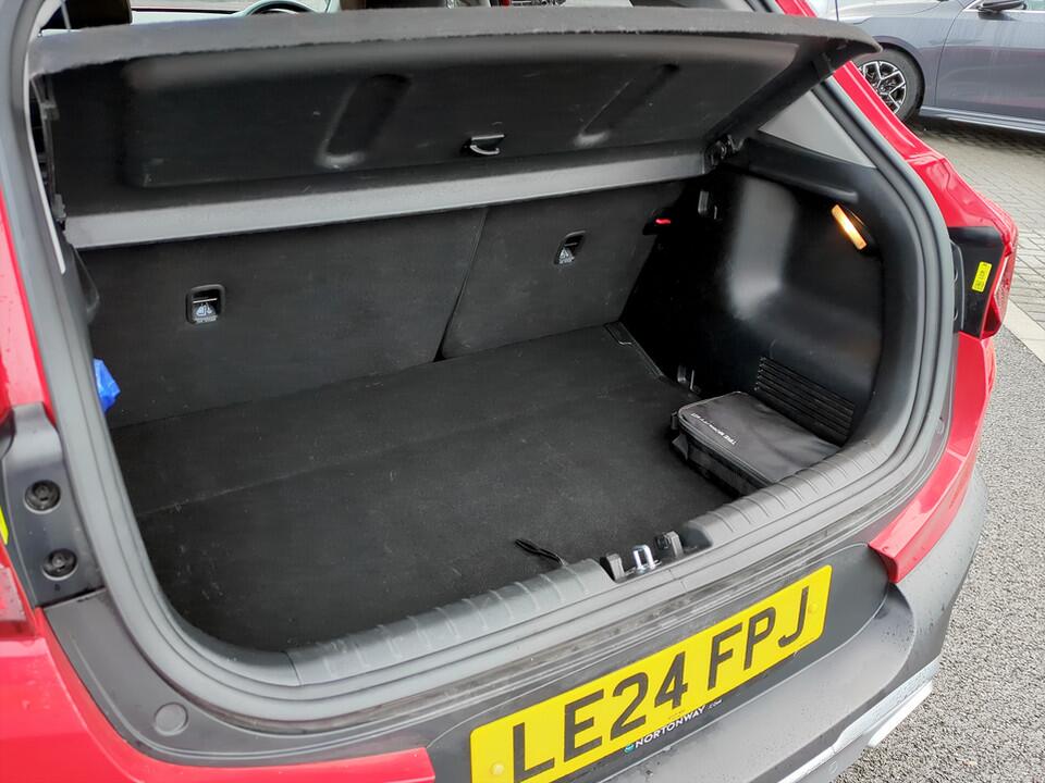 Used Kia Stonic 2024 for sale - 77412024: Photo 11