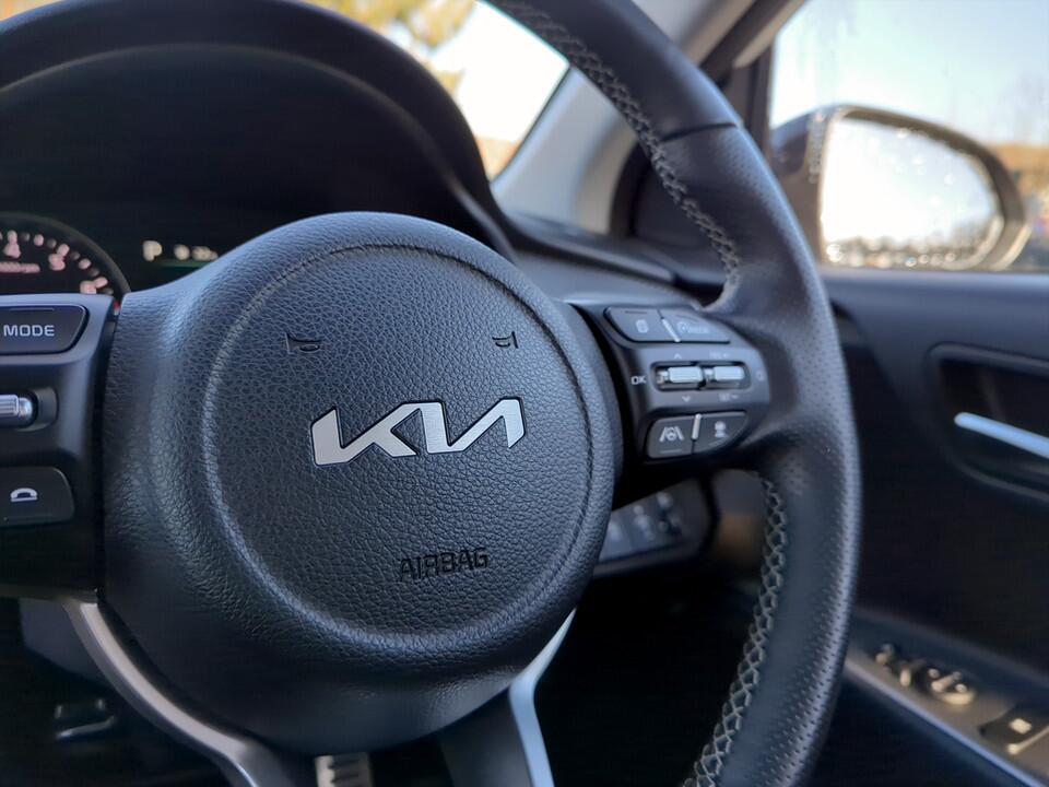 Used Kia Stonic 2023 for sale - 76850404: Photo 14