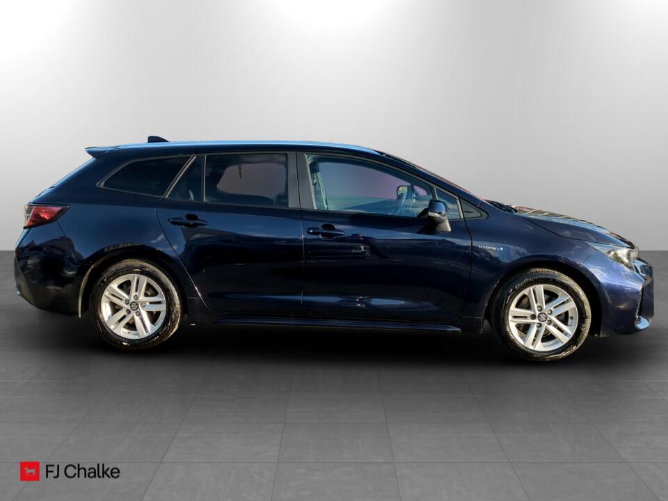 Used Suzuki Swace 2021 for sale - 76620272: Photo 2